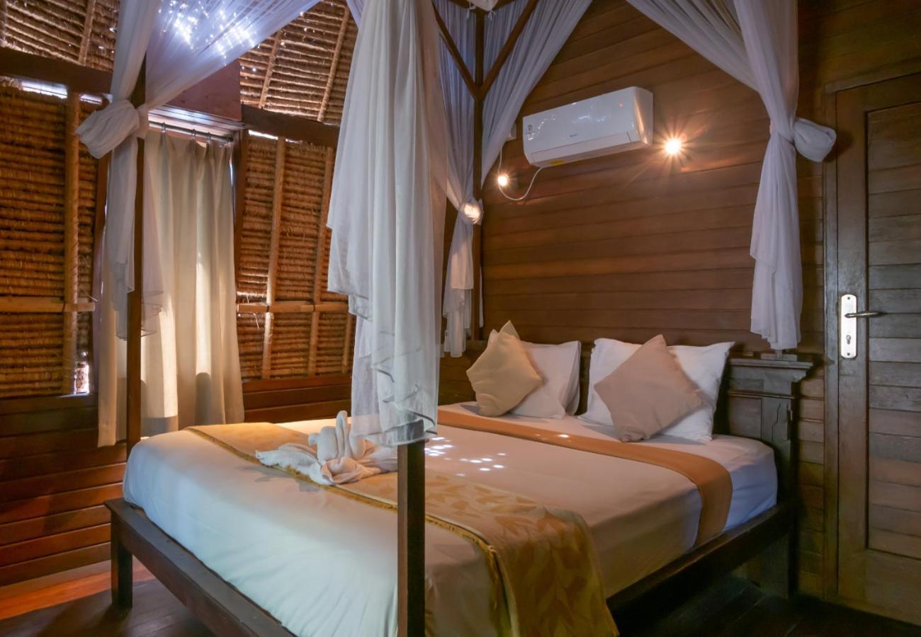 The Nichos Bungalows And Villas Нуса Лембонган Екстериор снимка